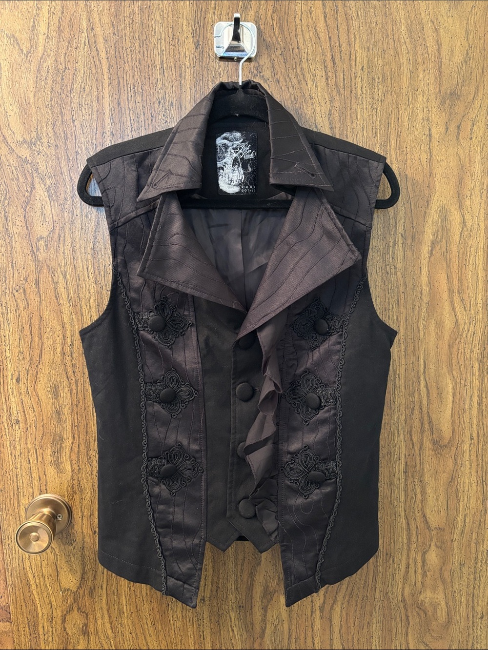 Sleeveless Victorian-Inspired Black Ruffled Vest